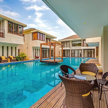 Ochre Villa- Luxury Property In Assagaon / ヴァガトール エクステリア 写真