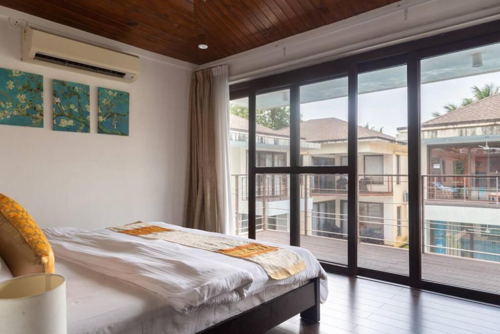 Ochre Villa- Luxury Property In Assagaon / ヴァガトール エクステリア 写真
